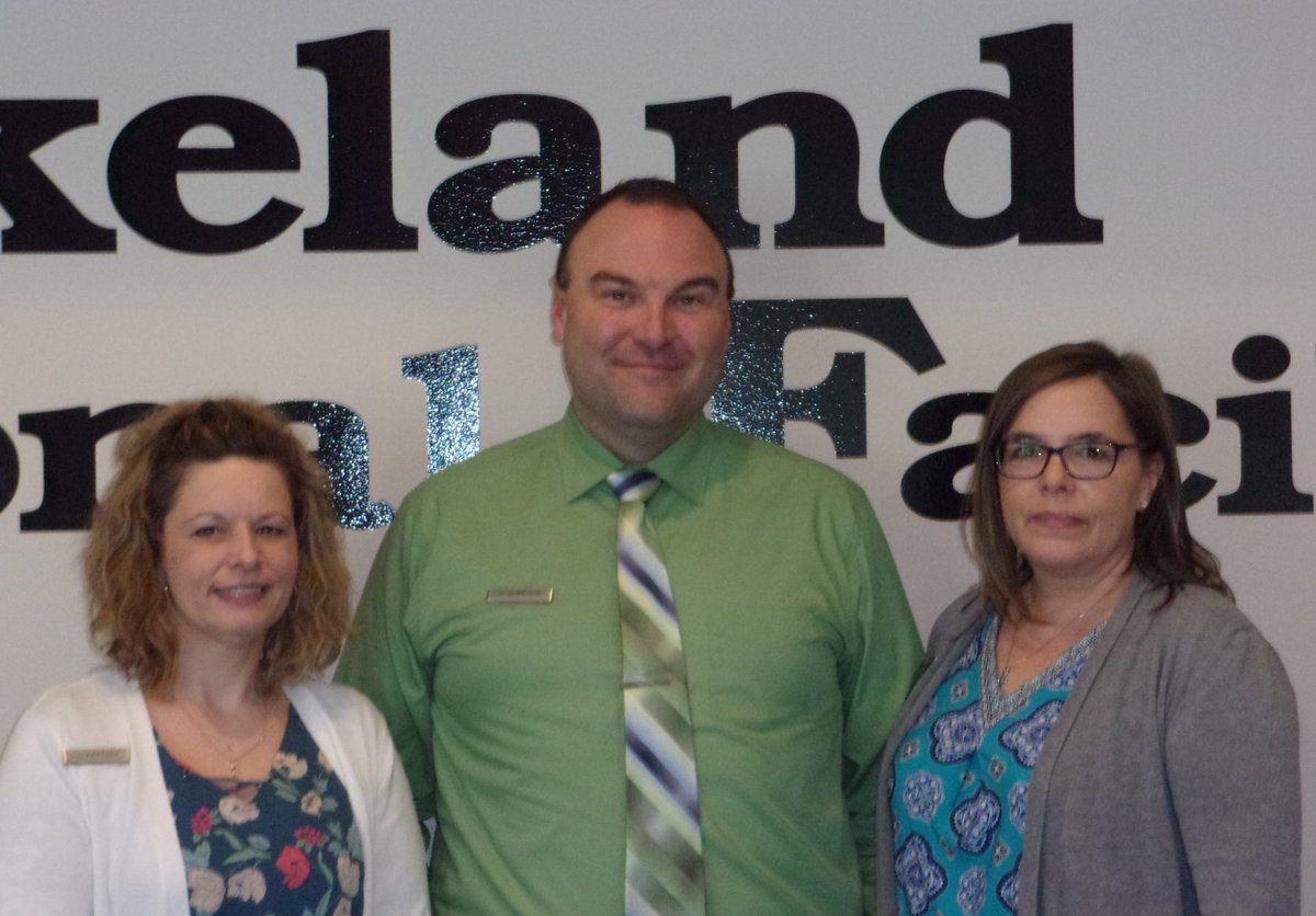 MDOCCFA's tweet photo. Jenny Kratzer and Bev Thurston received Warden’s Coins from Warden Morrison. Both do a great job, are high performing and willing to take on additional duties. 
Congratulations Jenny and Bev, keep up the great work! https://t.co/LzE75AAo5B