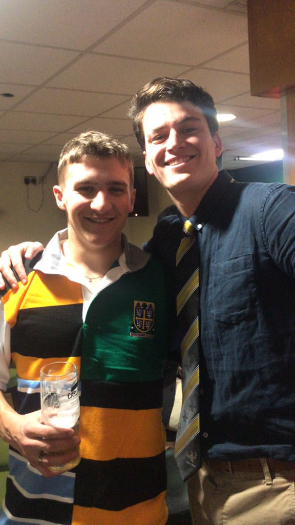 UCDC_C's tweet photo. Good darts, goof blokes! https://t.co/qsx0ziUZH9
