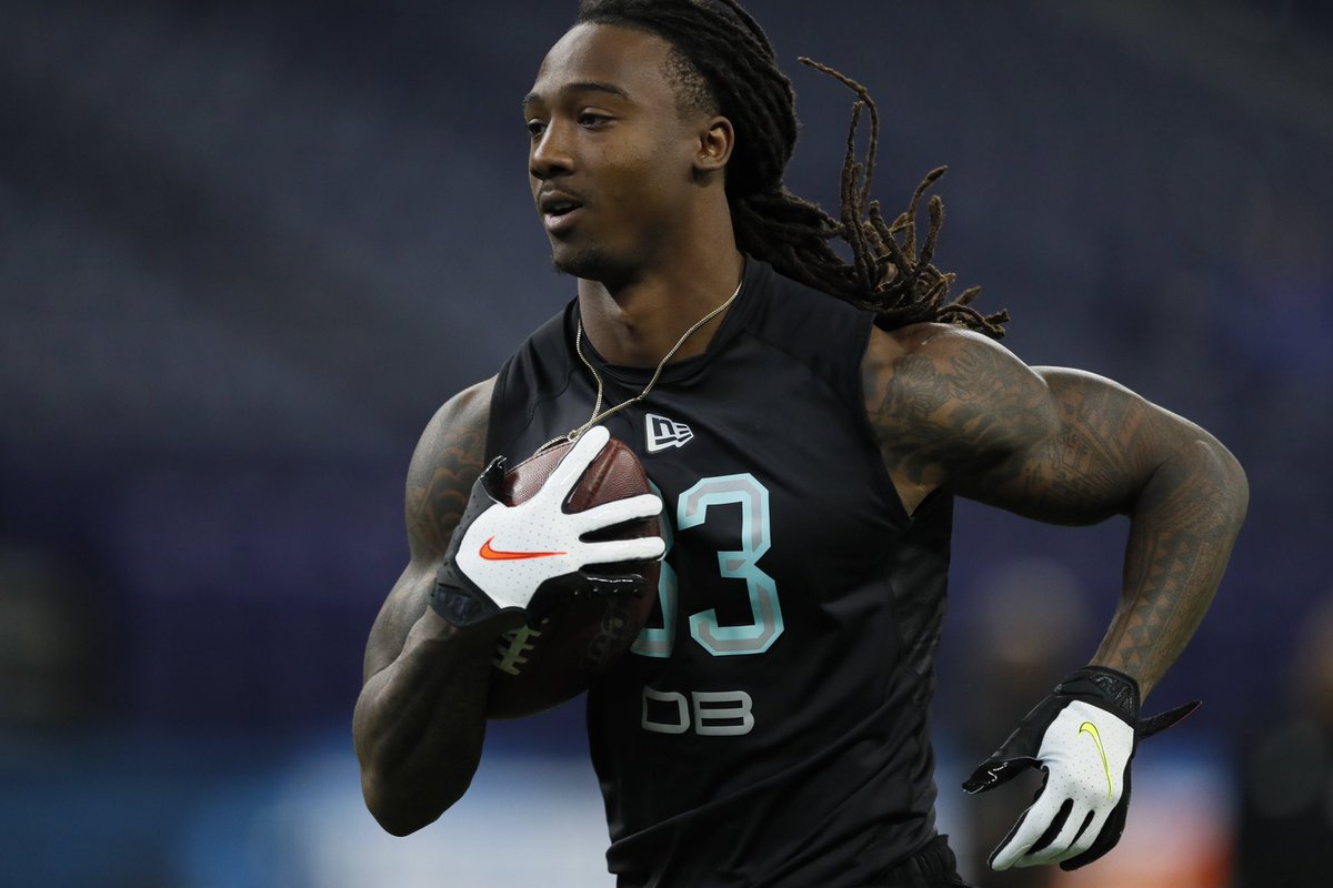 __Alcatraz21's tweet photo. I know my Grandpa and E proud of me..@nfl thank you for the opportunity and God thank you for the blessing 🙏🏾 to be continued...🤞🏾 https://t.co/RKmZc1hrAJ