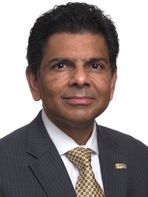 ambassadorbhs's tweet photo. Our conference will feature NKU’s President, Dr. Ashish Vaidya. He has served as their president since July 1st, 2018 and will be speaking to students about how leadership expands beyond high school! #tigerleadership @NaviGoPrep @beechwoodsup @beechwood_tiger https://t.co/ivCVKboit7