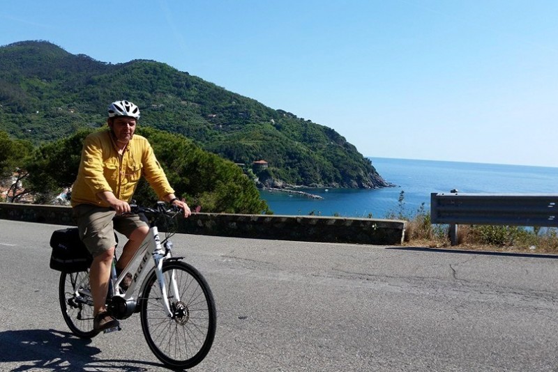 arbaspaa's tweet photo. 📍 E-bike tours Cinque Terre and Gulf of Poets'
🚴‍♂️Choose your itinerary between 3 different options!
💰Only 98€ per person!
📲Book now: 👉 https://t.co/IDoR6uD9Ef https://t.co/xH2NOupmCF