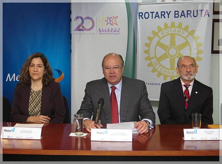 Lusverti's tweet photo. Hoy en @VenAmCham lanzamiento de XVI edición del #ProgramaUniversitario #PromoviendoLideres #SocialmenteResponsables @elRetoU #2020 de @AlianzaSocial con @RotaryBaruta y #FundacionMercantil proyectos sociales en el marco de los #ODS #DDHH más info visite https://t.co/C1xFsyZPKq https://t.co/fXcyl6istT