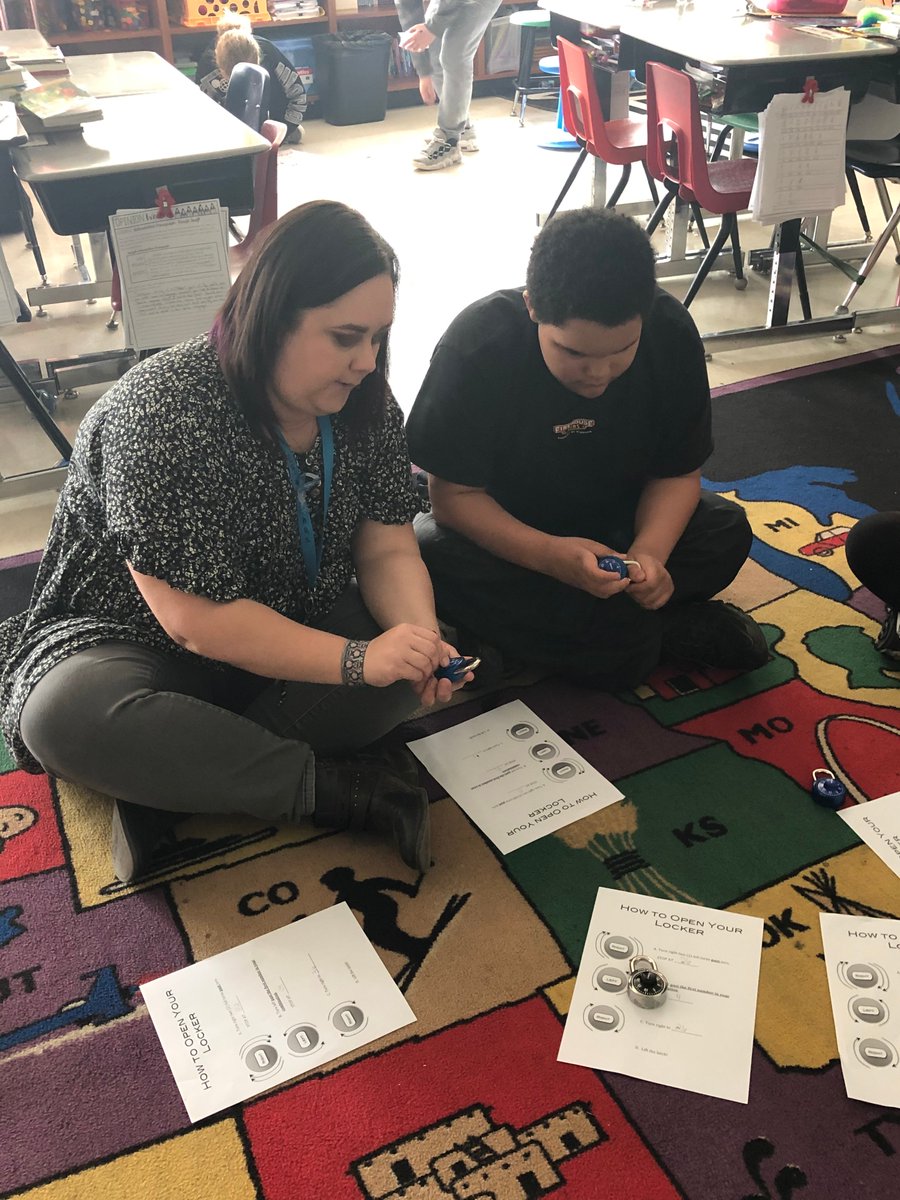 estillwhit's tweet image. South School 5th graders are going to be prepared for our tour at @TJMSPatriots this Friday! We just started practicing with locks and we'll be coming prepared with questions to ask and things to look for. We can't wait!

@JCSouthSchool 
#middleschool #iwonder #combinationlocks