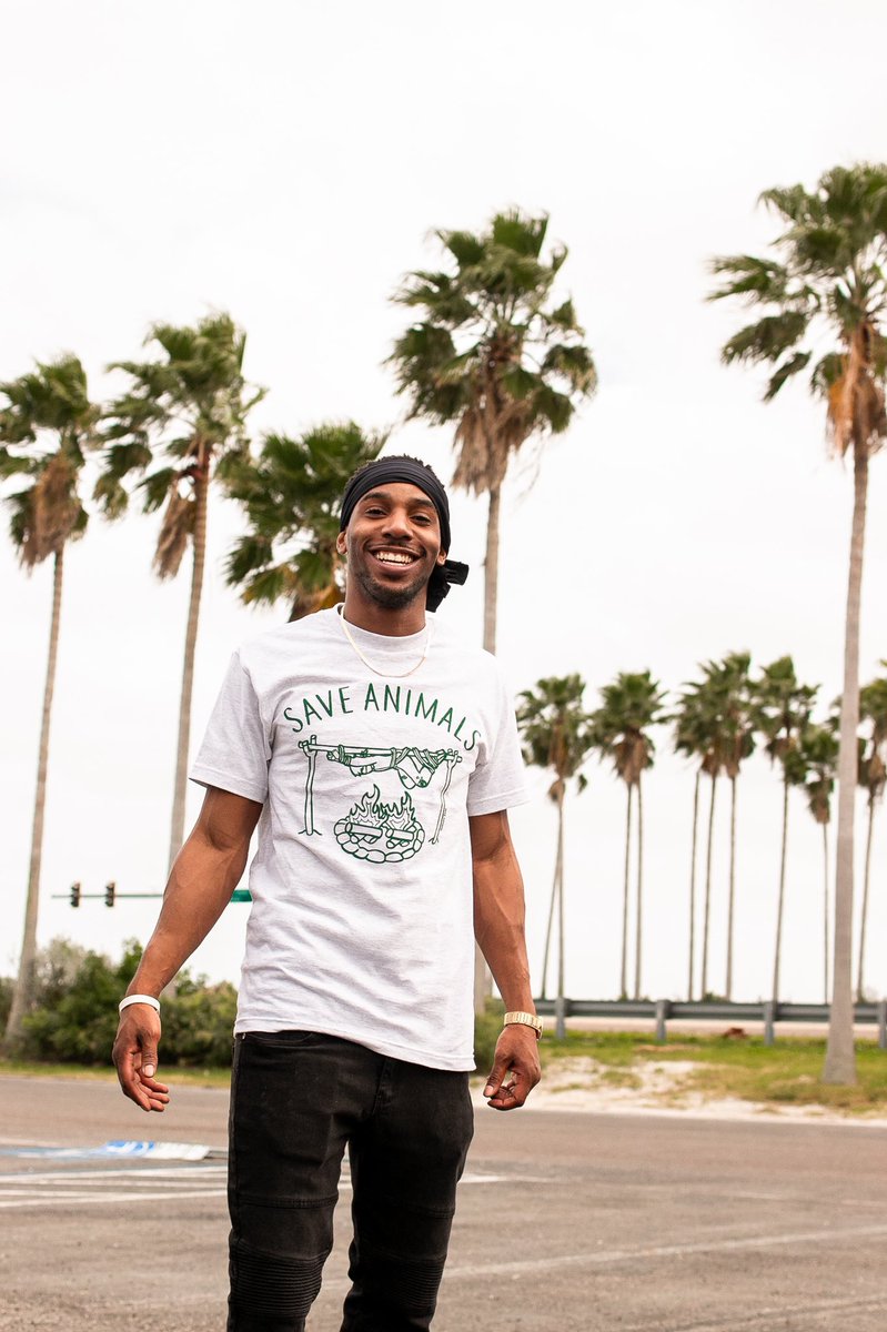 litehops's tweet photo. All smiles!! Check out the lovely @dianielove_ and the homie @AyyRell_12 in our Save Animalsβ’ #Roast Tee.
Restock and site update now live on https://t.co/0CNBcxeKG4!
#litehops #SaveAnimals #ThePastThePromiseThePresent https://t.co/6GoEnRKrtU