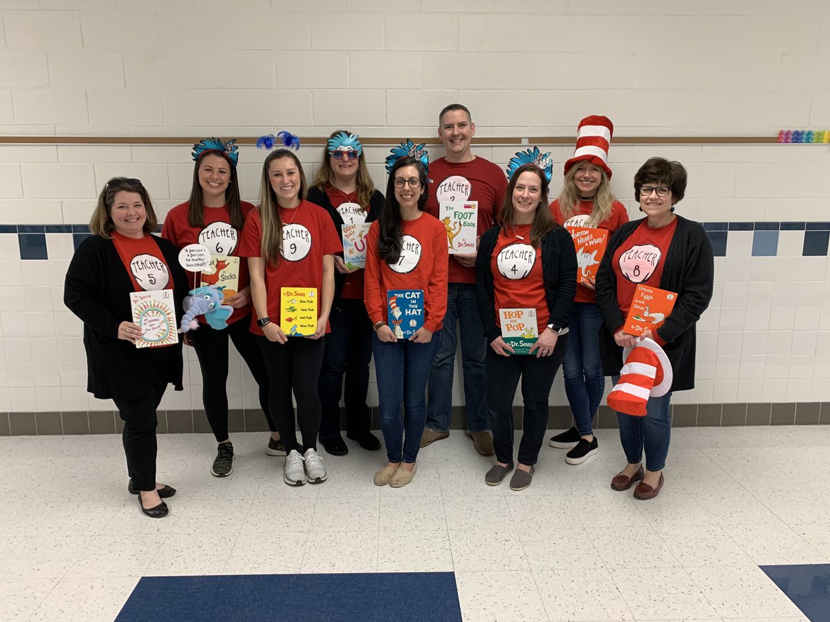 colleenmtaylor's tweet photo. Happy Birthday, Dr. Seuss! ⁦@RLCPrincipal⁩ ⁦@SGreenRLC⁩ ⁦@MomentsRm⁩ ⁦@missnovotny⁩ ⁦@CallananCrew⁩ ⁦@NatalieMencini⁩ ⁦@Msbrowngrade2⁩ ⁦@MrsHosen⁩ https://t.co/5W4657THB5