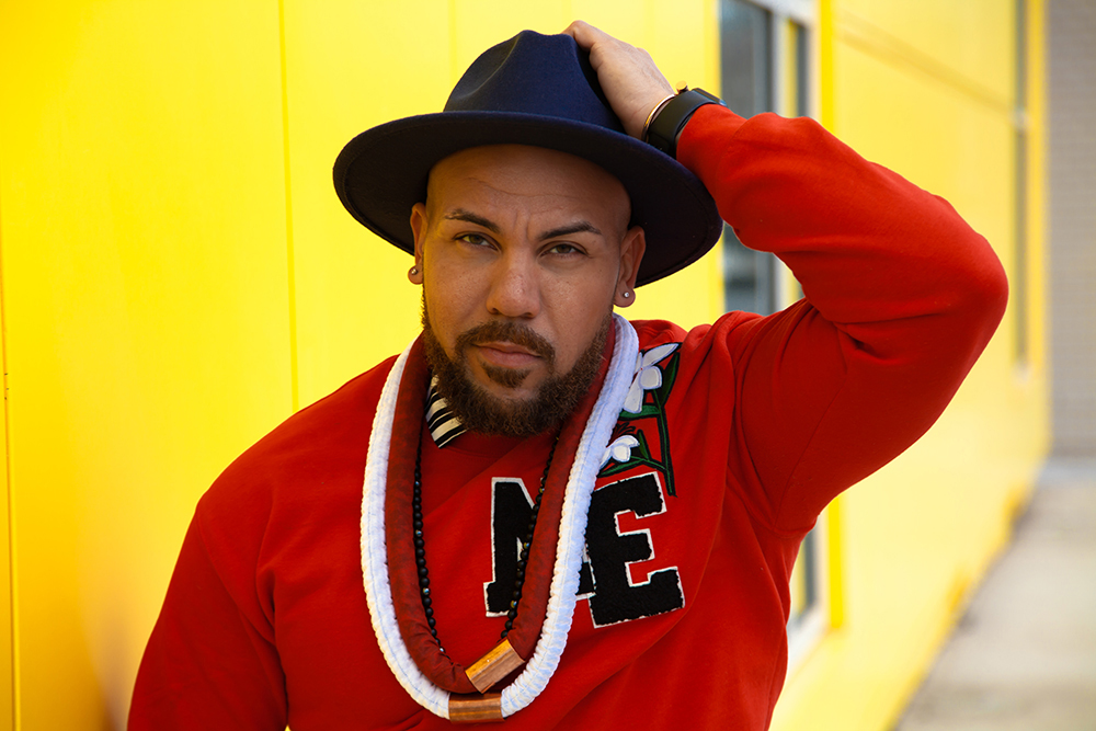 Tamisha recently sat down with Citi Medina, the founder of Equal Space. Medina picked up his business and moved to Newark 12 years ago, and hasn't looked back! <a href="/CITIMEDINA/">CITI MEDINA</a> <a href="/EqualSpaceCo/">Equal Space</a> 

traffic.libsyn.com/themediathread…