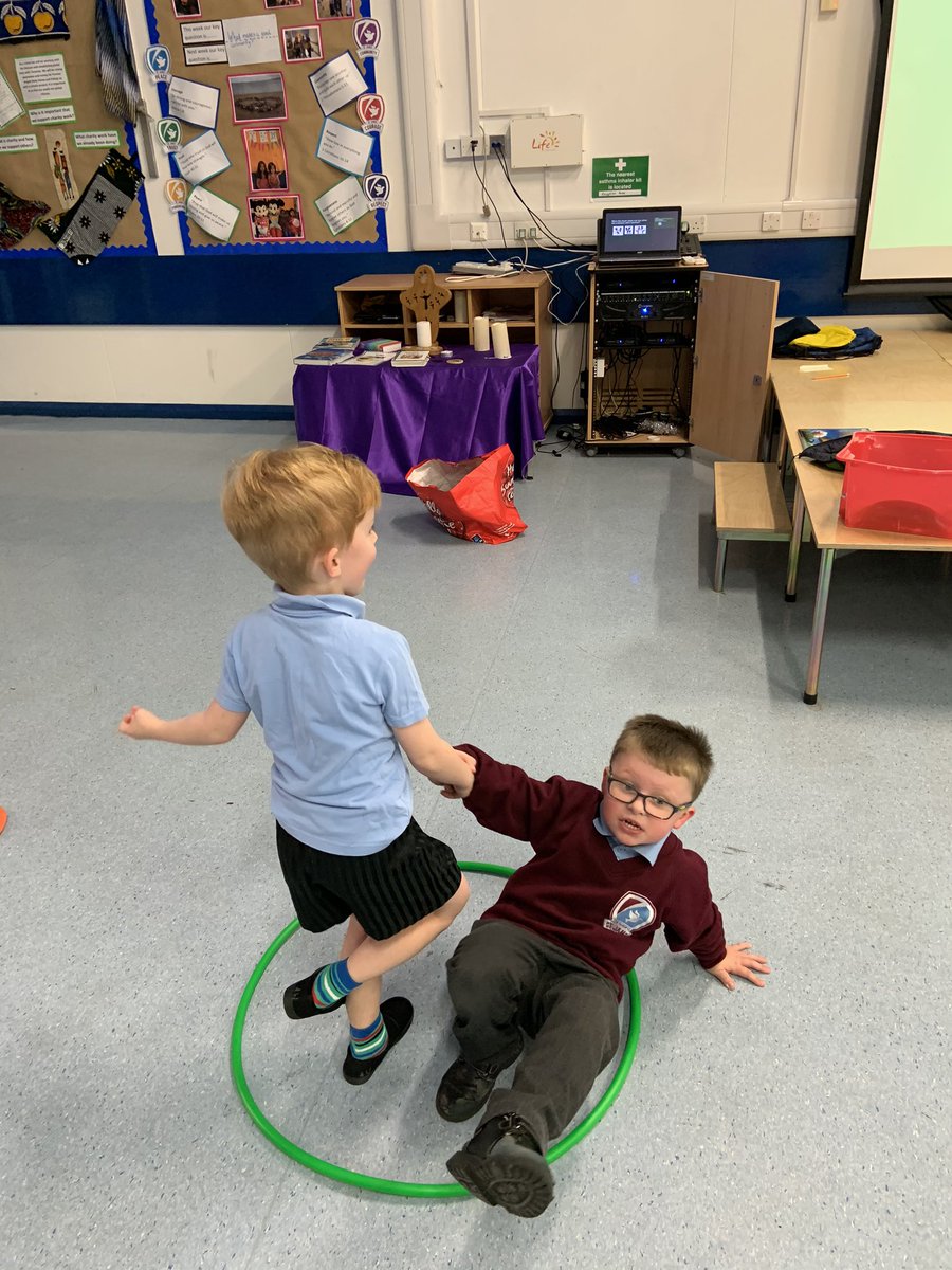 PEchurchprim1's tweet photo. #EYFS exploring locomotion and stability this morning. Moving around our space to music 🎵 in lots of interesting ways! Check out how we balanced with our partners 😊🧘‍♂️🤸‍♂️🩰 @ruthithompson @eyfschurch @church_prim #balance #agility #coordination #physicaldevelopmemt #physed https://t.co/nvX9sB8mnL
