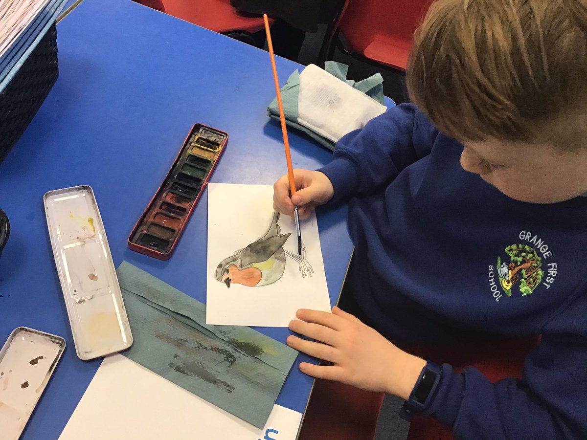 GrangeYear2's tweet image. How do you like our artists in Sycamore Class? Putting out art skills to good use as they help us to learn more about creatures that share our school grounds #RSPB_Learning
