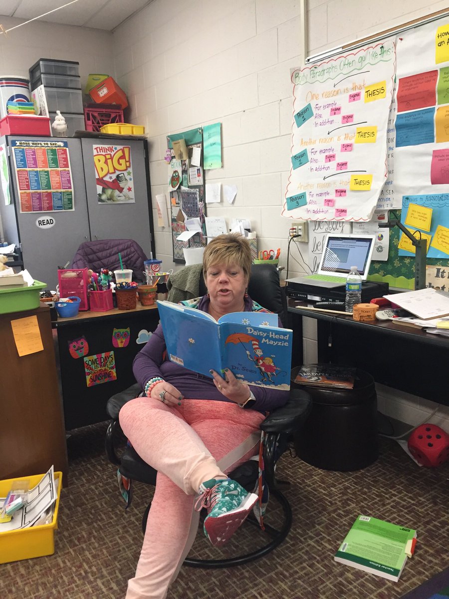 Mrs Hately tweet media