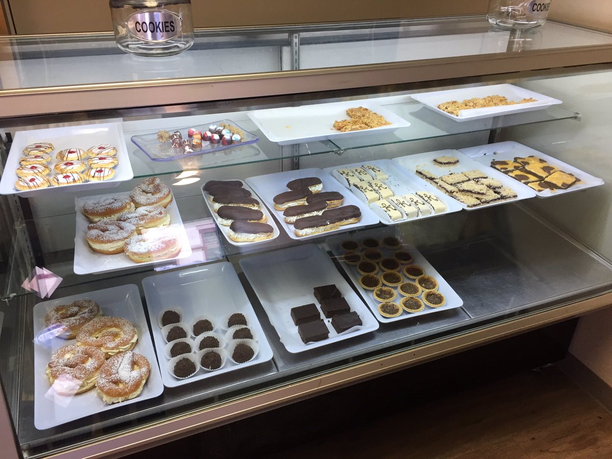 indecision6's tweet photo. First day back at work in months for the Grand Reopening of the Cakery. https://t.co/Kr1a2v1MmG