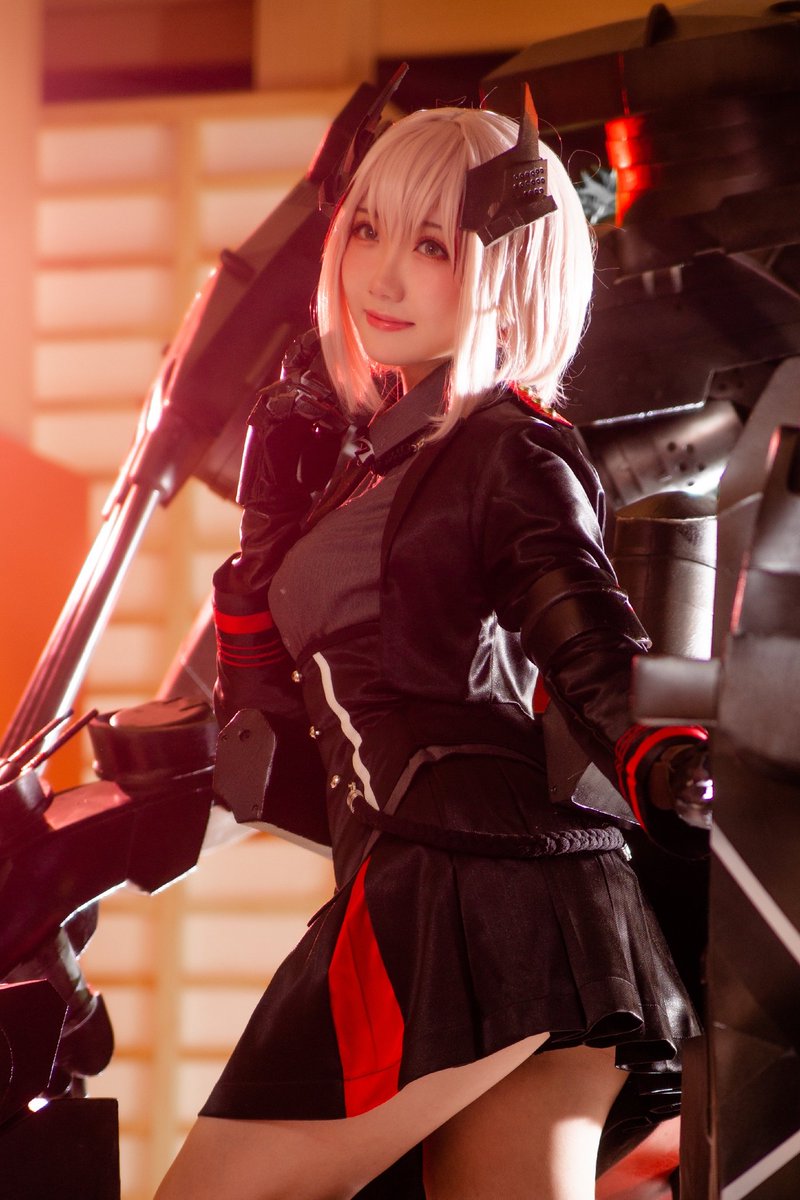 #アズールレーン
上年参加的二周年活动～
出了罗恩(≧∇≦)舰装超级帅气的！
摄影：kuma https://t.co/Ol3pKZBqyQ