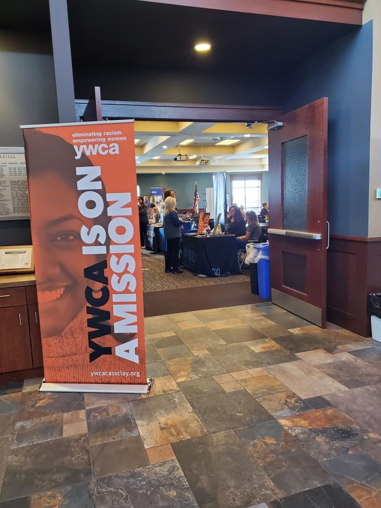 PrairieStJohns's tweet photo. Today, we were given the opportunity to attend the @YWCACassClay Career Fair! Attendees were able to ask our HR Generalist, Makayla, about #BehavioralHealthCareers! #ywcacassclay #HopeAndHealing #PrairieStJohns #CareerFair https://t.co/JioqD727lO