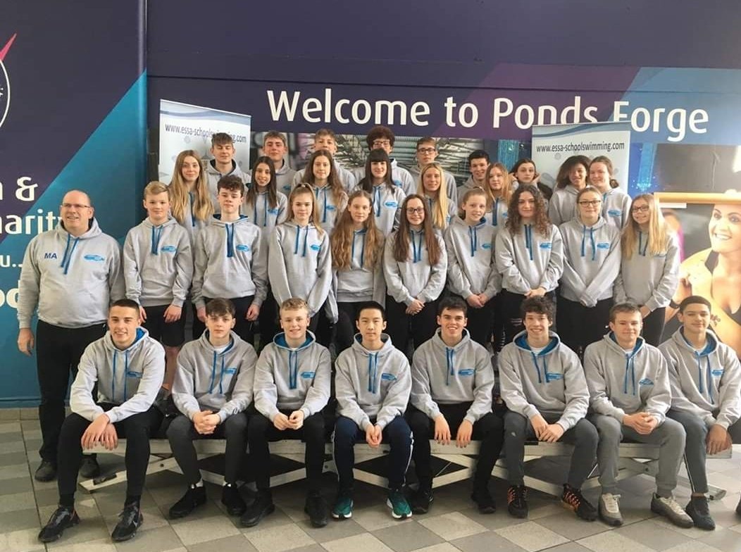 Great to see the team pics #schoolswimming