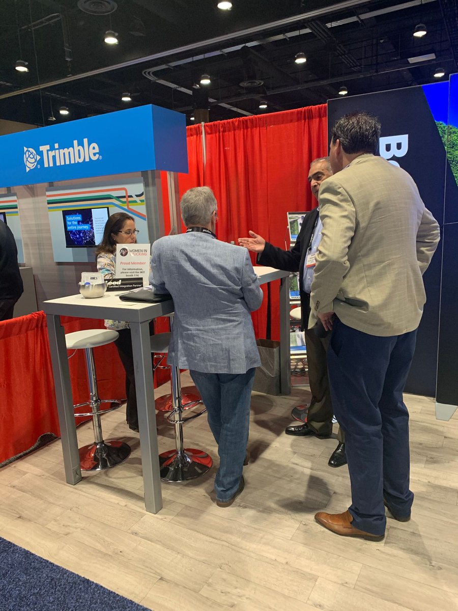 SkyBitz's tweet image. Our team doing business at TCA. If you are here and haven&apos;t stopped by yet, come by booth #604 and talked to our team about increasing your fleet&apos;s ROI.
#trailertracking #assetmanagement #cargosensor #realtimedata