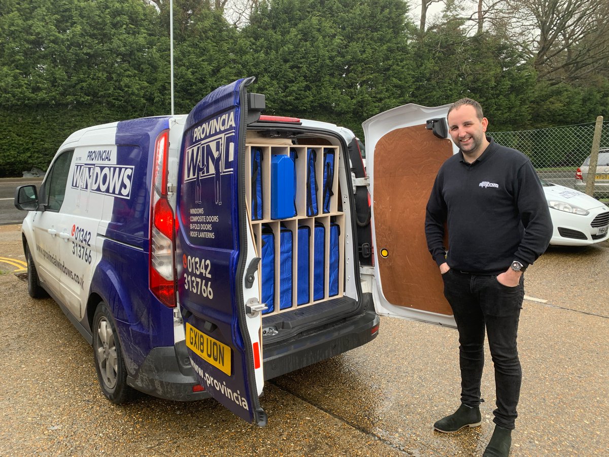 WindowSales_Lab's tweet image. Andy 1 of 2 salesman @ Provincial has racked out his van &amp;amp; can now show customers every &amp;amp; any variation of window from all three RoseView sliding sash options for 70 or 100 mm flush casements &amp;amp; much more. Special forces don’t carry this much gear!