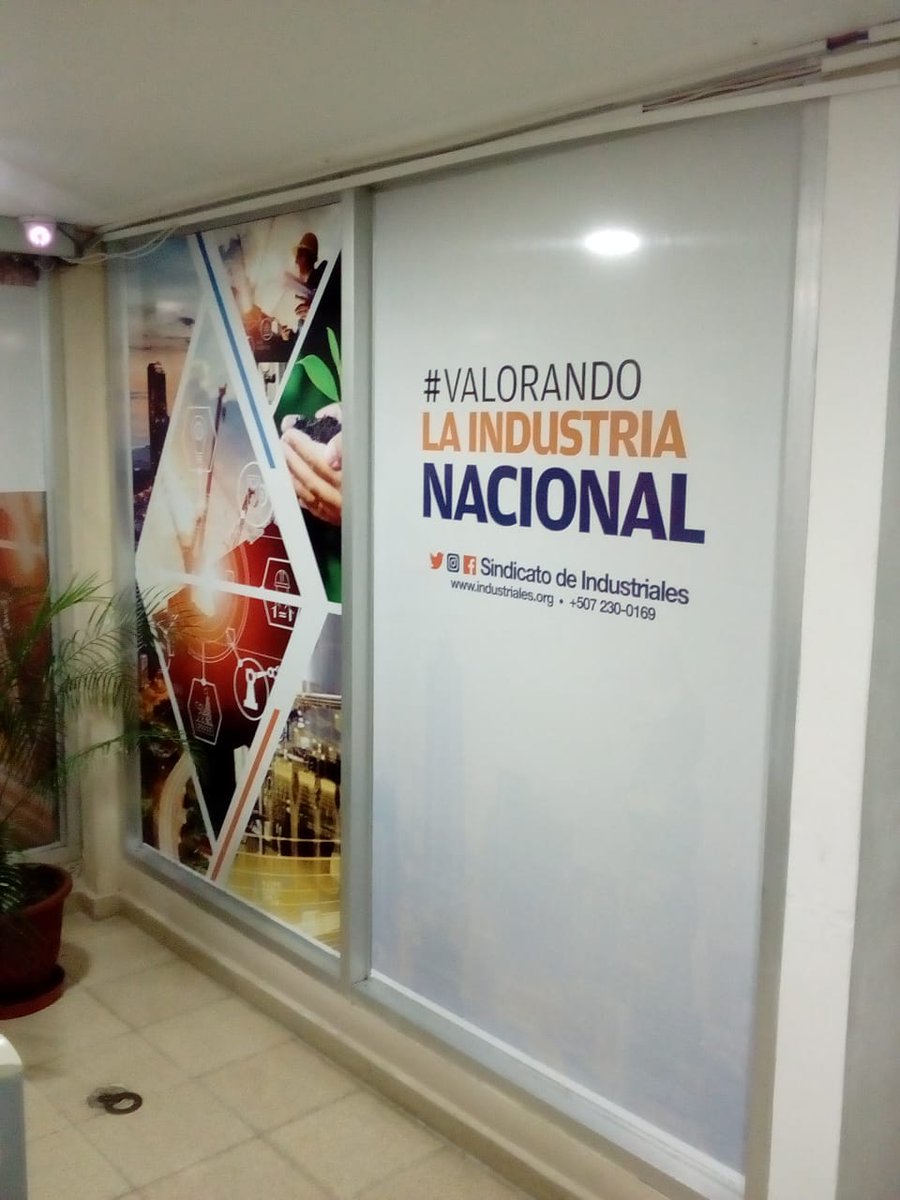 KamayDisplays's tweet photo. Realizamos rotulaciones sobre vidrieras, paredes, flotas vehiculares, vallas publicitarias y stands de ferias.
#stands #publicidad #impresiones #vinil #rotulaciones

@KamayDisplays https://t.co/xw4tfiQhNg