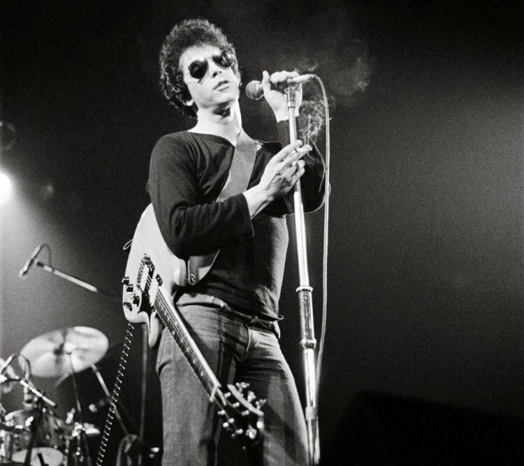 Happy birthday to one of the finest poets to ever pick a guitar, Lou Reed. He would have been 78 on this day. 