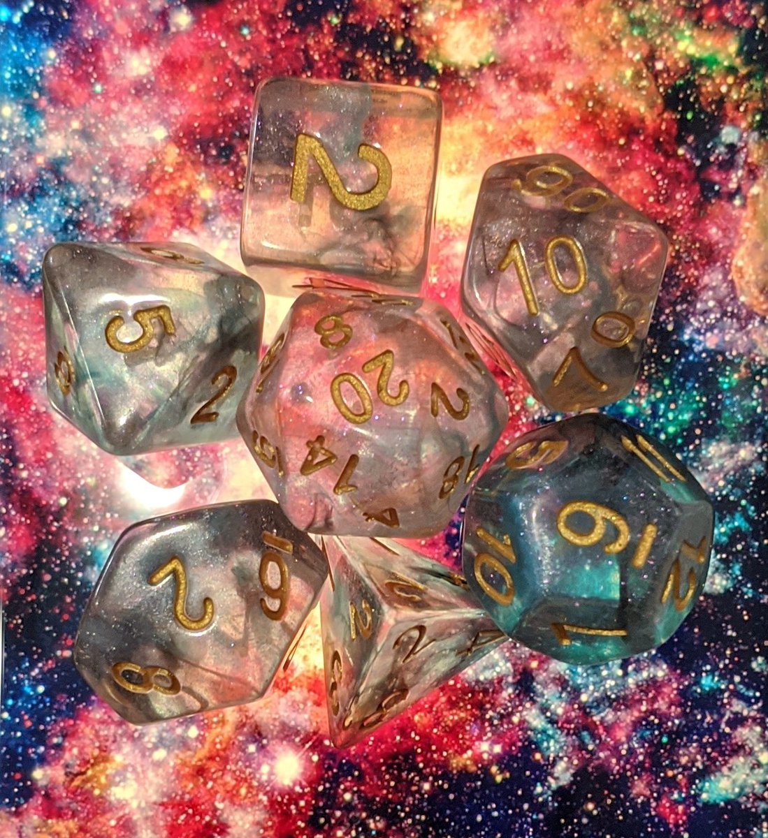 giiblet's tweet photo. Squuueeeeeee~ 

#firstdice #dnd https://t.co/qI681fA9rl