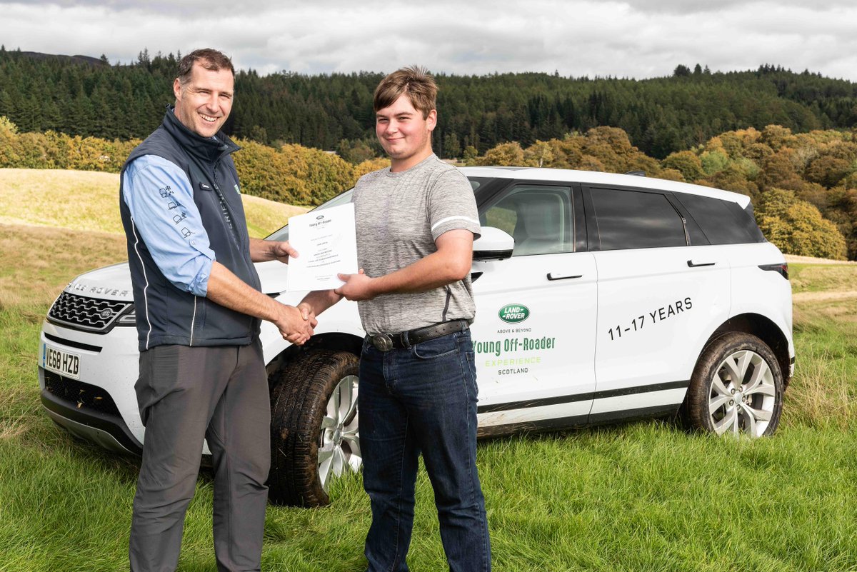 YoungOffRoader's tweet photo. When you finish your #offroadingexperience we give you a Drivers Certificate and #GoPro video of your drive to take home!
#experienceScotland #youngdrivers #drivingexperience #Scotland https://t.co/z5MzujwXLA