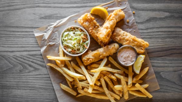 RBDenver's tweet photo. Dinner tonight...Kolsch Battered Fish &amp; Chips.  #lent2020 #fishisalwaysgood https://t.co/Bd8wYcJN6Z