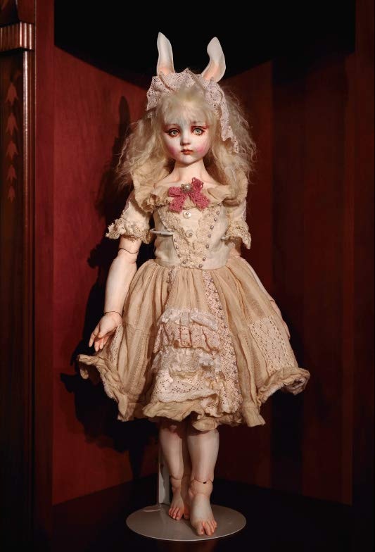 AkaTakonet's tweet photo. Rabbit girl. 🐰
Jointed doll by Mari Shimizu is printed in her new book "Wonderland". Signed copies available.
https://t.co/NOPMQvFBJe
@shimizumari #marishimizu #wonderland #artdoll #jointeddoll #rabbitgirl #rabbitdoll #signedbooks #doll #japaneseart #japanesedoll #清水真理 https://t.co/MeCb1nr05X