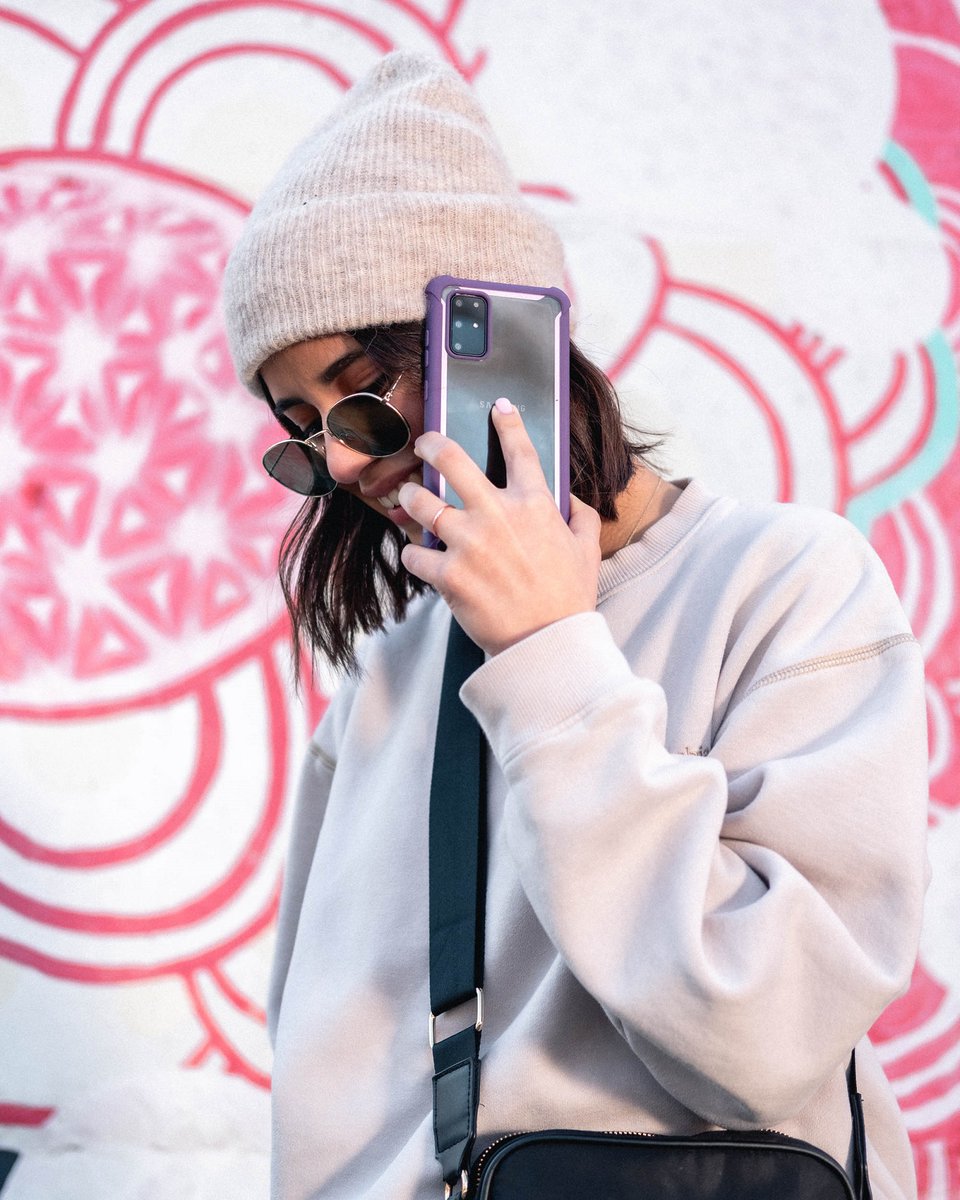 iblason's tweet photo. No need to hide with our sleek and strong Ares cases for #S20. Drop proof for 20+ feet and now available in purple, #shop your fav: https://t.co/KDLoy7Ygpf https://t.co/VXNUEeEjsL