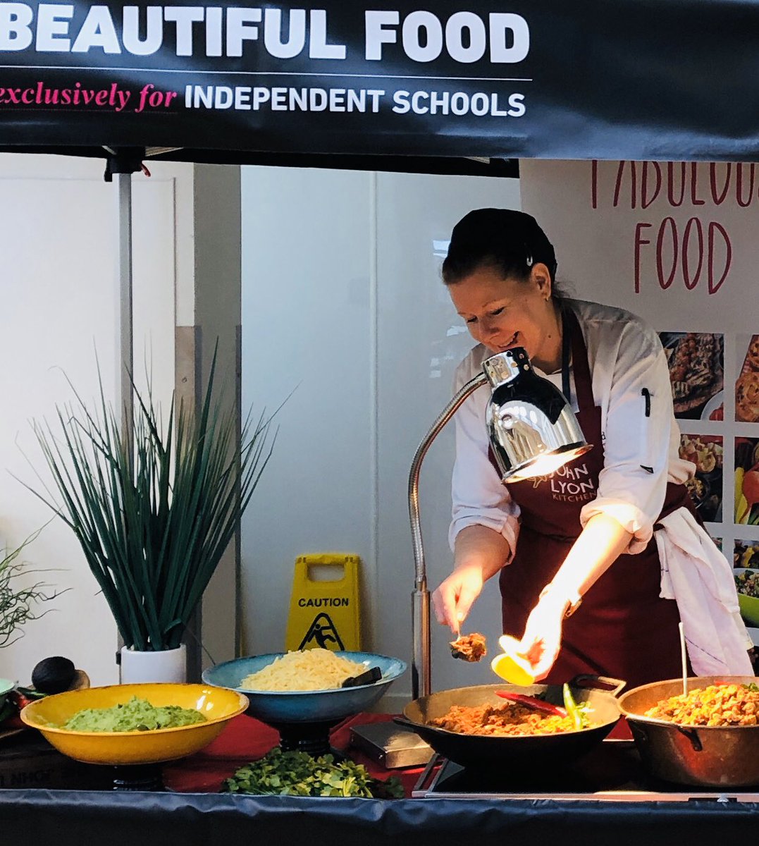 SujithPeduru's tweet photo. @HoweHolroyd @jcroumignac @HolroydHowe @Milen42931651 Thanks for having me Team John Lyon 😁Everyone really enjoyed the Tacos and the main offer was very tasty too 👍 @melrahaman @DamianBlake4 https://t.co/lJotWDkp7m
