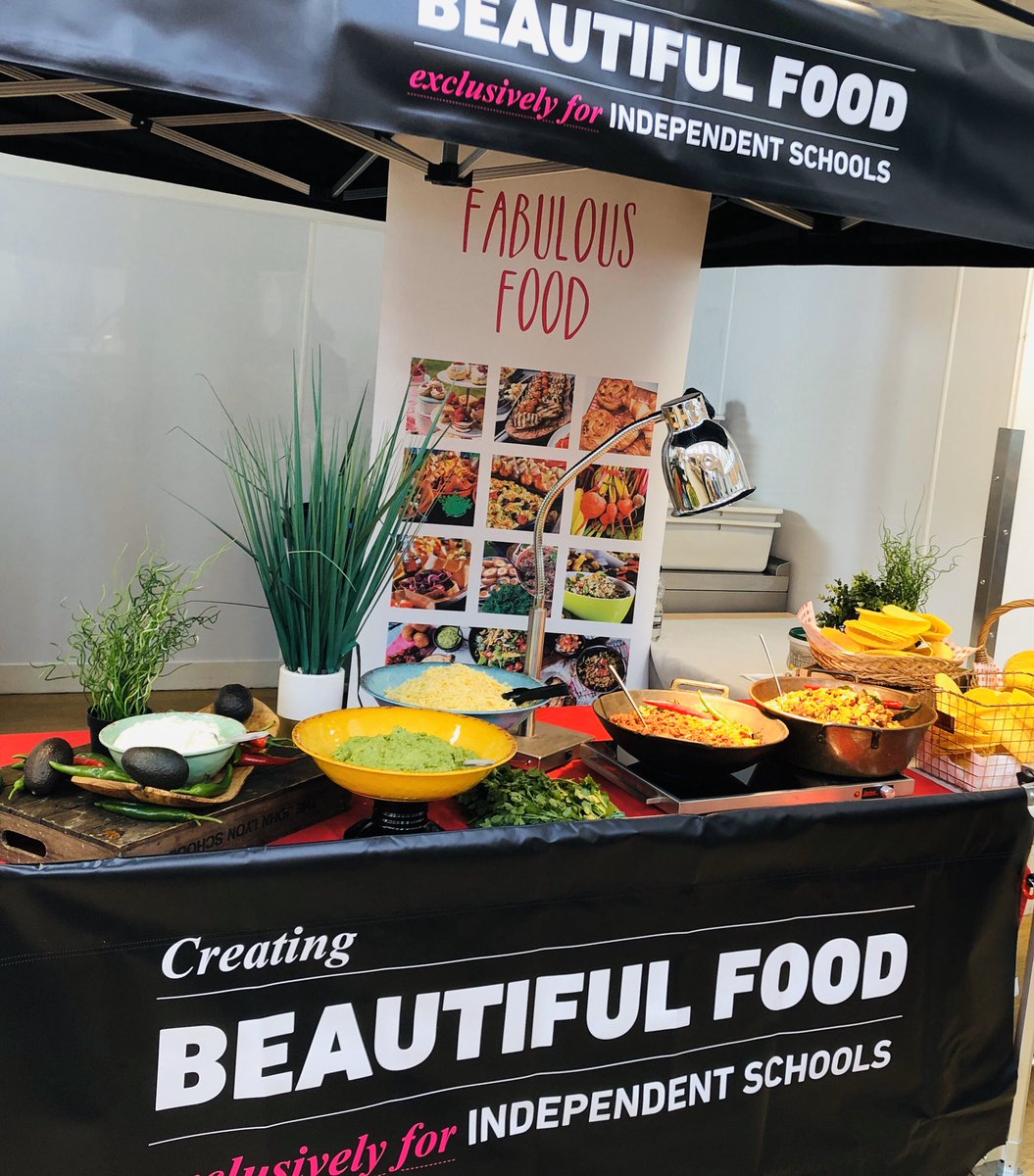 SujithPeduru's tweet photo. @HoweHolroyd @jcroumignac @HolroydHowe @Milen42931651 Thanks for having me Team John Lyon 😁Everyone really enjoyed the Tacos and the main offer was very tasty too 👍 @melrahaman @DamianBlake4 https://t.co/lJotWDkp7m