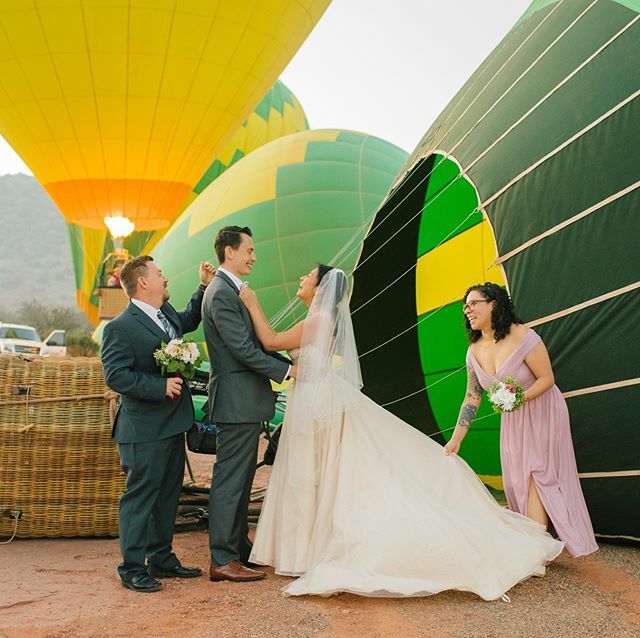 BonMillerPhoto's tweet photo. What an amazing elopement!@bonmillerphoto #sedonadestinationweddings #playwithfire @northern_light_balloons @sedonatrailz https://t.co/XJn4uKludS