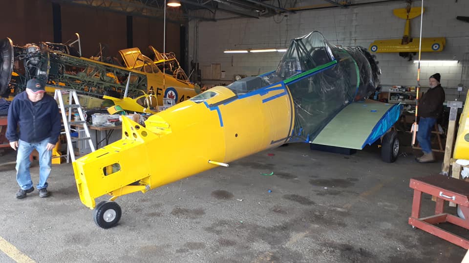 Canadian Harvards tweet media