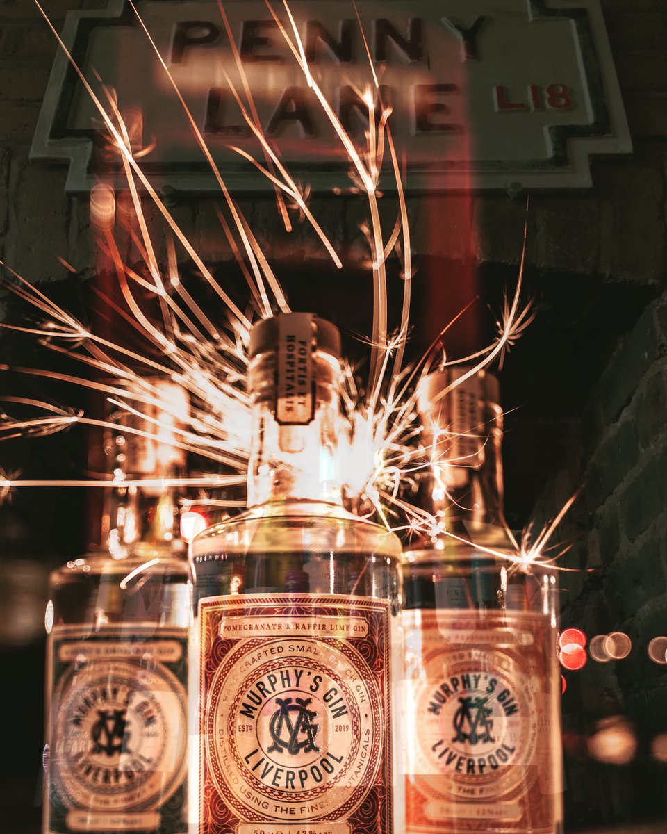 And all the people that come and go stop and say hello.... 🎶 Penny Lane. Such an iconic place. Now you can have a Murphy’s Gin whilst visiting the very place <a href="/PennyLaneWB/">Penny Lane</a> #gin #liverpool #beatles #pennylane