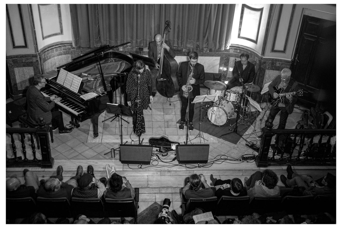 arantxadomin's tweet photo. Sólidos Sextet en el Festival de Jazz de Castelló 2020 https://t.co/ZCYP9B9e62