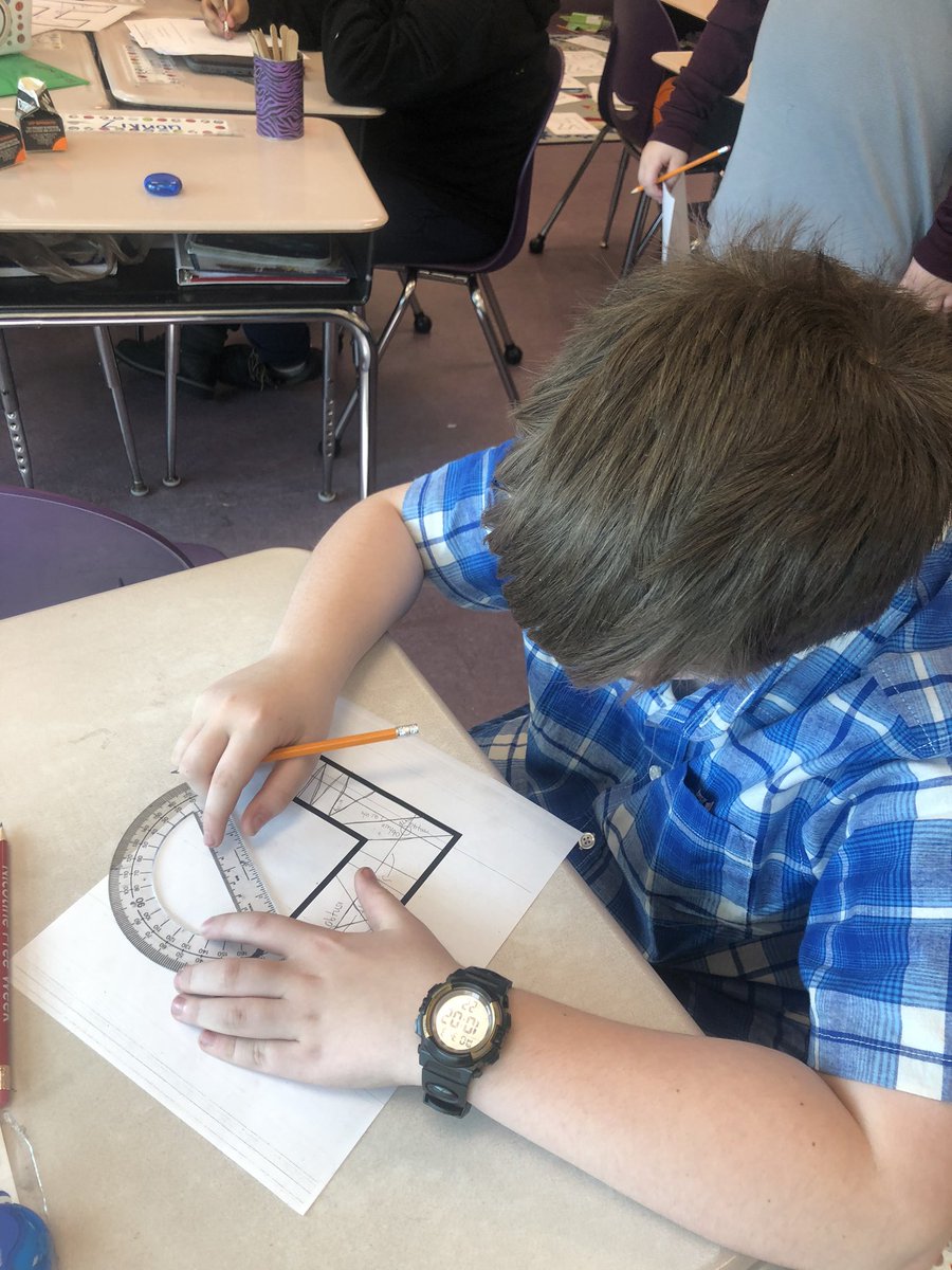 BreachLindsay's tweet photo. Just another day of angles! Creative idea by @MrsHooper3 early finishers had a little Kanoodle action! @GlendaleESAACPS https://t.co/QIgbjfTtlJ