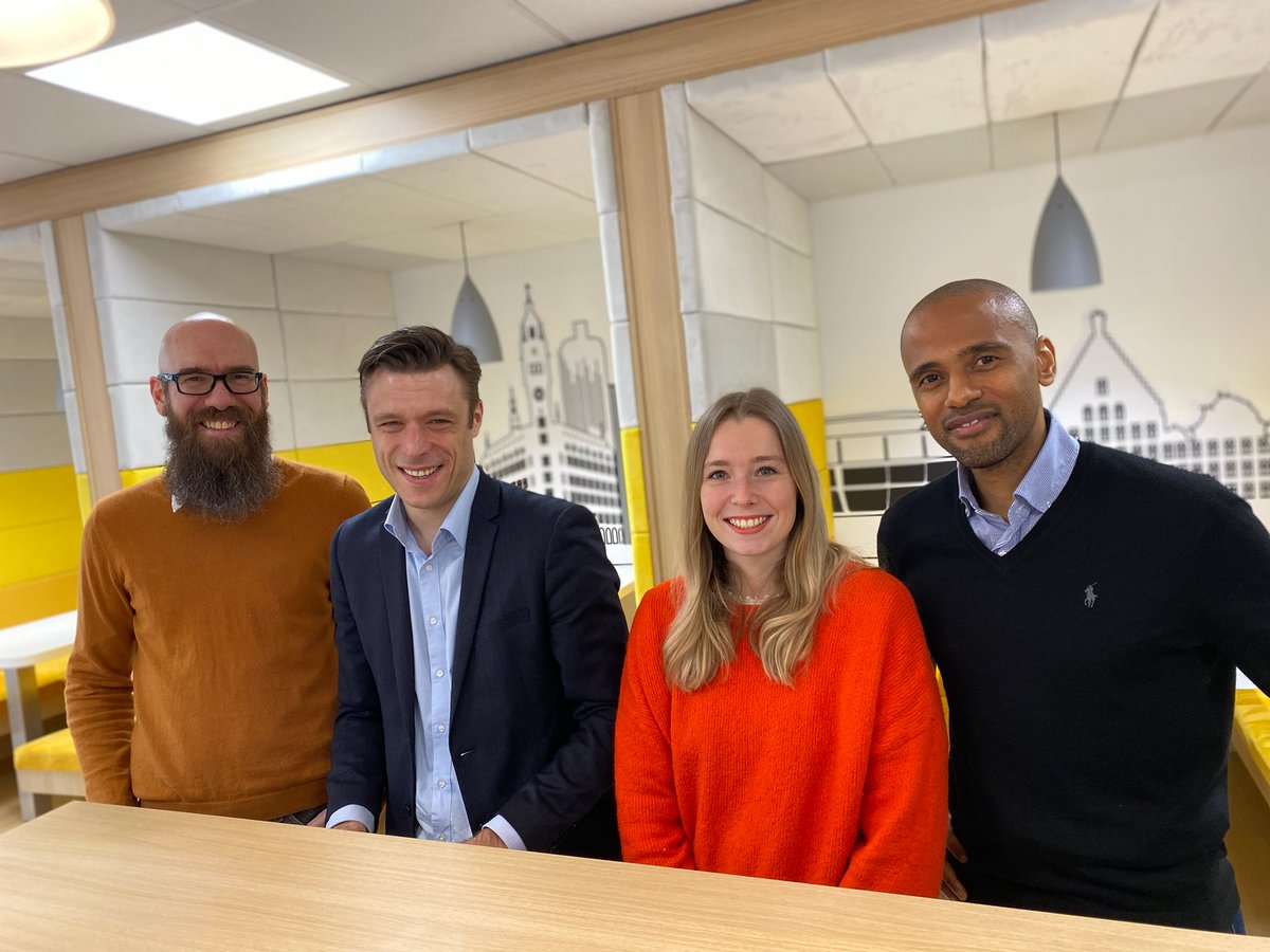 Relevans_France's tweet photo. Notre équipe s'agrandit😀 ! Bienvenue à Marie notre nouvelle Consultante Sénior en Data et UX Analytics, et à Jérémy notre nouveau Directeur Conseil en Commerce Digital. L'aventure continue ! #Relevans #NextGenValueMakers https://t.co/GTUIojvCvZ