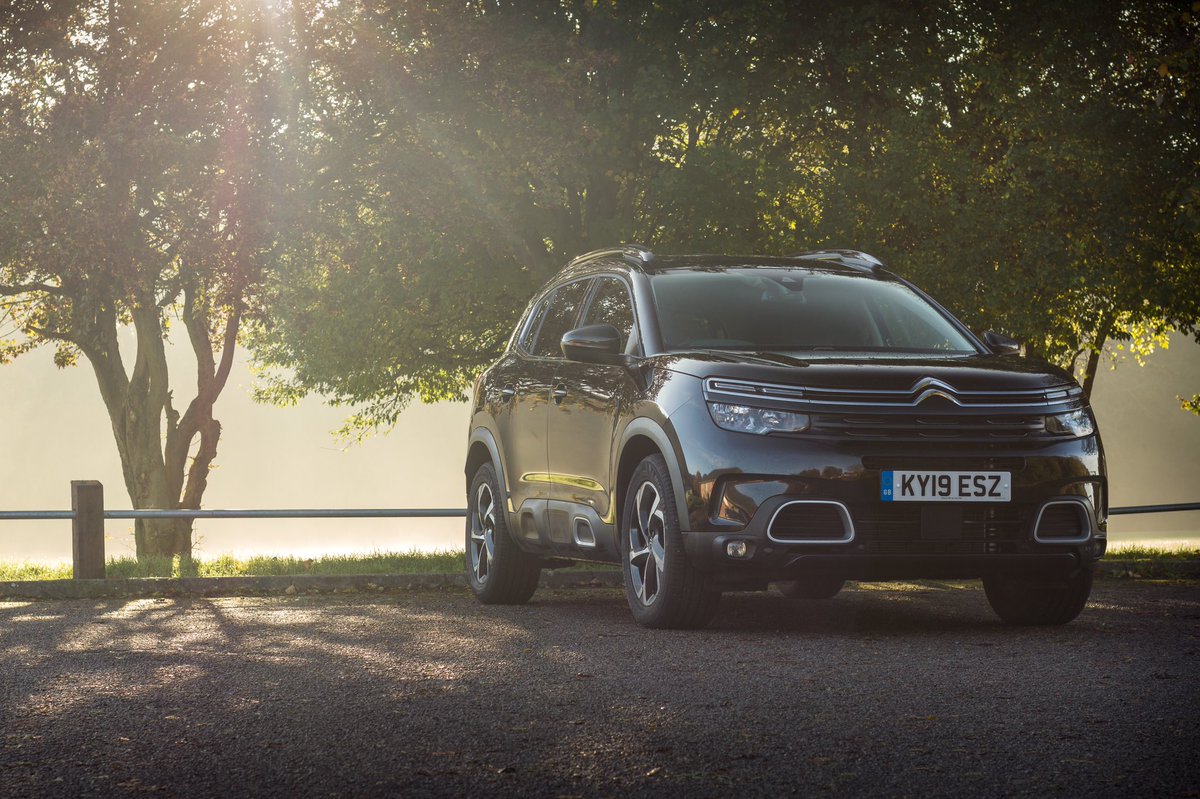 The comfort cruiser itself, the Citroën C5 Aircross! Watch our latest video now 👉🏼 youtu.be/vIlKFGUiS8Y