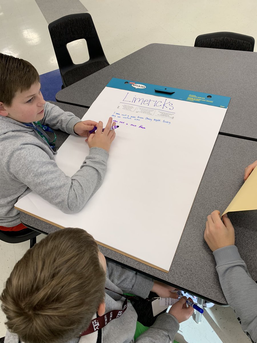 LibraryMckamy's tweet photo. 6th Grade Poetry Stations @LibraryMckamy @McKamyMS https://t.co/SbQIkDducs