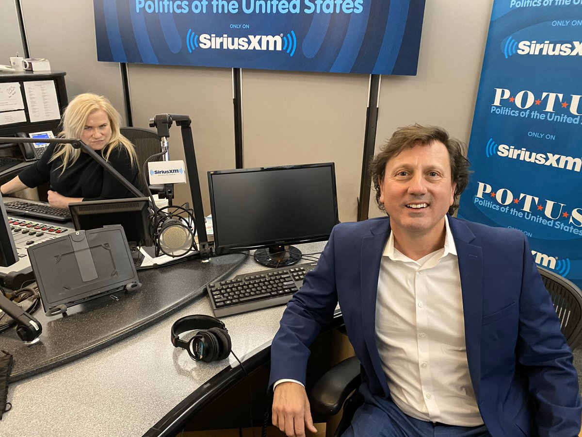 erik_huey's tweet photo. Great to chat all things #supertuesday2020 w @juliemason on @SXMPolitics this afternoon. Thanks for having me on! https://t.co/VFn6emaggd https://t.co/XSsSRFTDda
