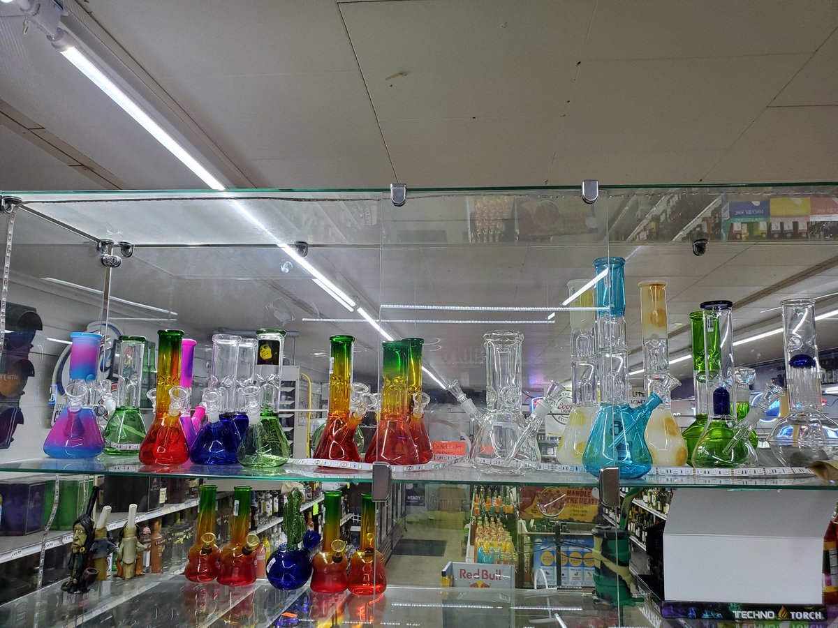 Thre is some new collection of water pipes

#weprovidetheparty