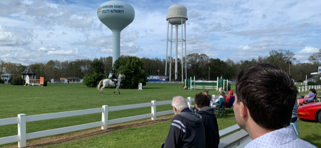 rldeming3's tweet photo. The @msgulfcoast hosted the Annual Gulf Coast Winter Classics Horse Show by @ClassicCoShows. Participants are from around the country, and people from across South Mississippi came to watch the Gran Prix yesterday. Glad to meet so many voters from the Coast to the Pine Belt! https://t.co/WGQQ87odqp