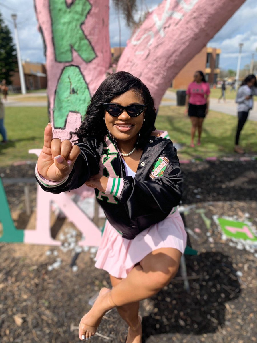 Its_QuaTeria's tweet photo. My dream has PHinally kome true 🐸                                                                                     Many are Kalled, But a PHew are chosen💚Allow me to reintroduce myself ACEΓTSPR20: KonPHindent Pearl 💕 1 of 44 https://t.co/BazPPuZZua