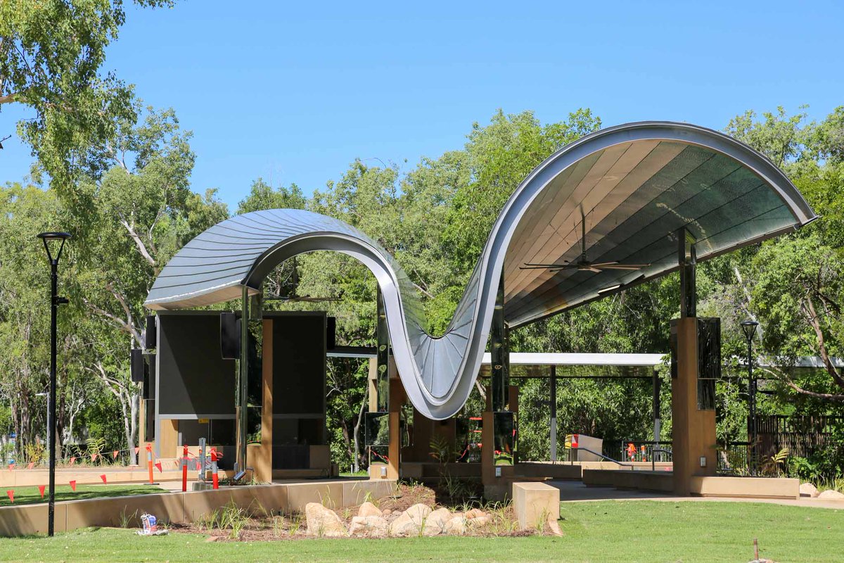 James Cook Uni On Twitter Have You Visited The The Townsville Central Plaza Yet It S The Latest Development In The Transformation Of Our Douglas Campus And Features A Distinctive Curved Roof Design