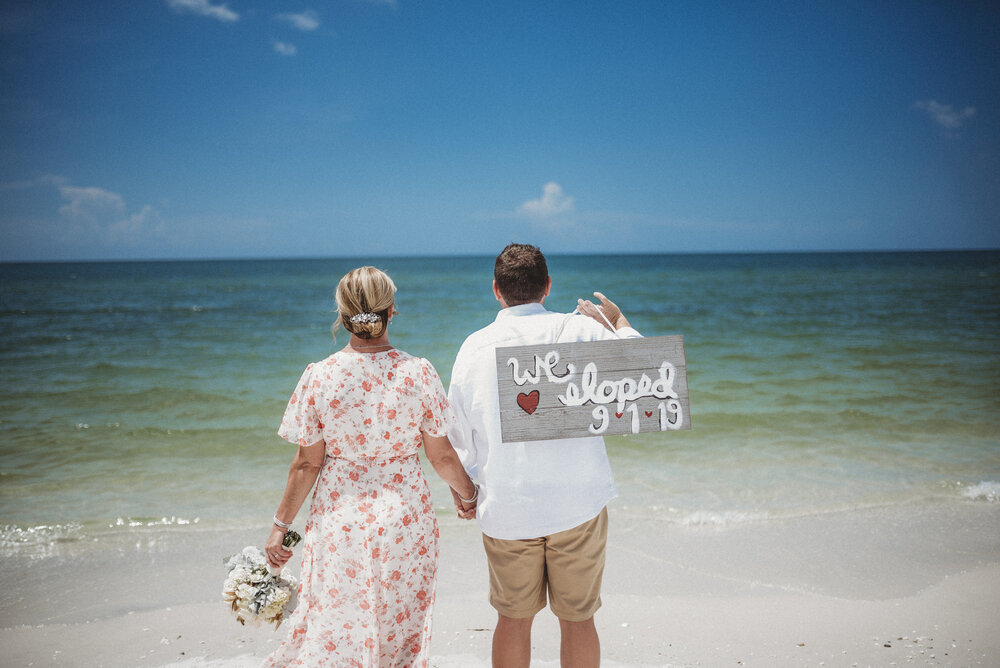 ABeautifulFloridaWed tweet media