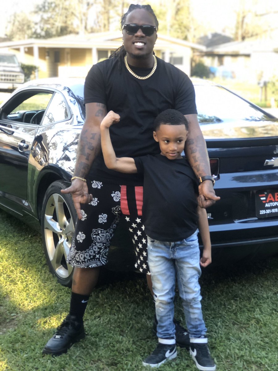 HeavyProfet's tweet image. Nephew