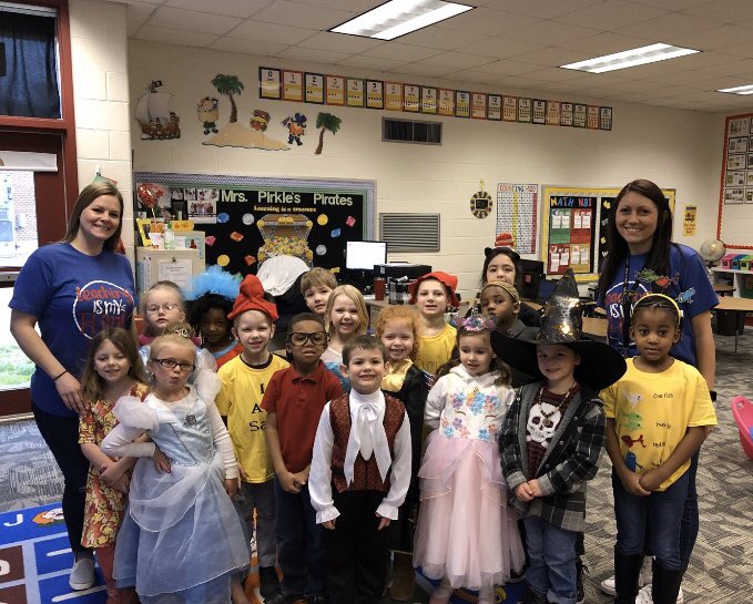 Poole kicked off Read Across America Week with a book character parade! The celebration continues tomorrow with Crazy Sock Day in honor of Fox in Socks. We hope to see our Trailblazers in their silliest socks! #ReadAcrossAmerica #DrSeussDay <a href="/pauldingboe/">Paulding County School District</a>