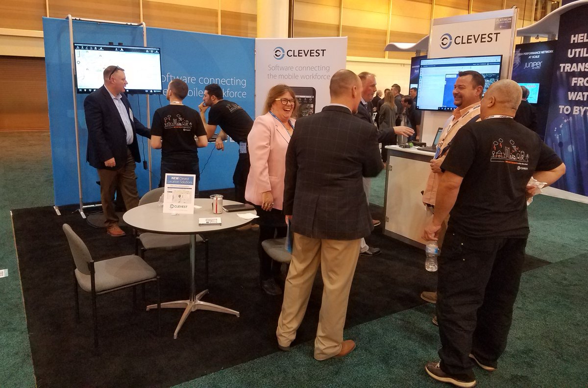 Clevest's tweet photo. We're an hour into the #TechAdvantage expo opening reception and it's been busy! We've got an exciting new location solutions to show you, so come by booth 1303 to learn how you can better manage your fleet and contractors. #MWFM #AVL #LocationSolutions https://t.co/7eOsaFRJ0H