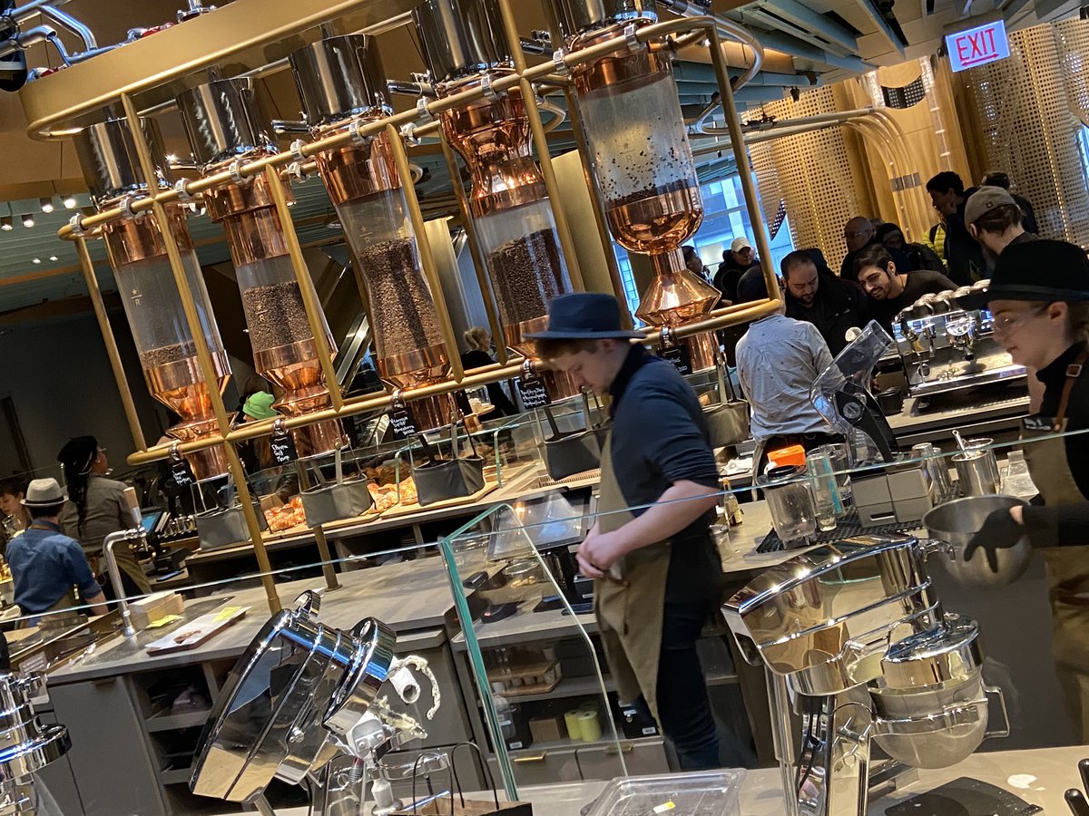 scott_annan's tweet photo. #IROF Spendid #Hospitality #Learning  🙏 @Starbucks  #ReserveRoastery #Chicago #Retailtainment 😁@paulesewell @sewellonthego @Davids_Kitchen @jempsonsstores @Sparmerrionrow @MitalMorar @HarryTuffinsCA @warnersbudgens @DeliceRetail @nigelscully @LouiseBanham @jempsonsstores https://t.co/KzJXHXUvq4
