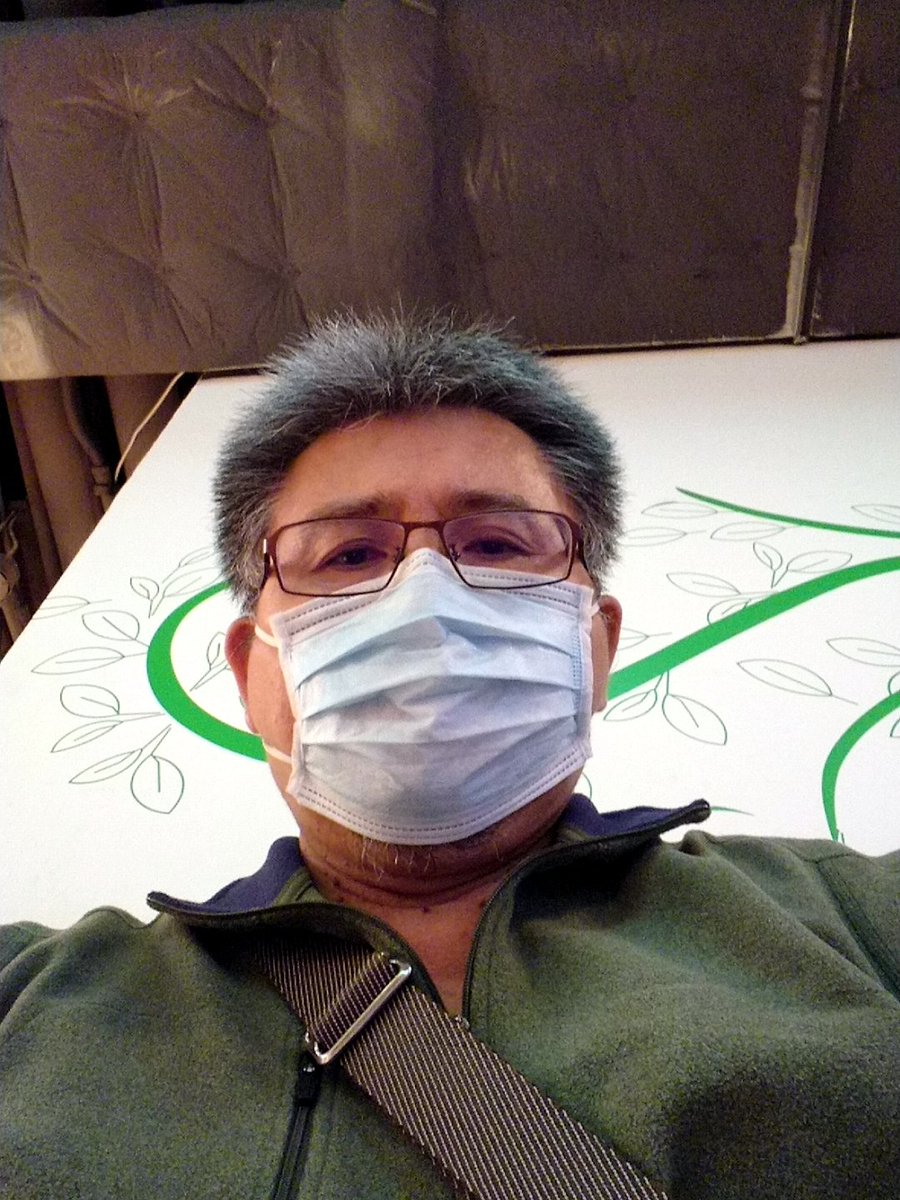 阿妖杯杯on Twitter 這個裝扮去特力屋買燈管 被店員認為是聽不懂國語的阿伯 一直跟我講閩南語 阿妖杯杯on Twitter 這個裝扮去特力屋買燈管 被店員認為是聽不懂國語的阿伯 一直跟我講閩南語