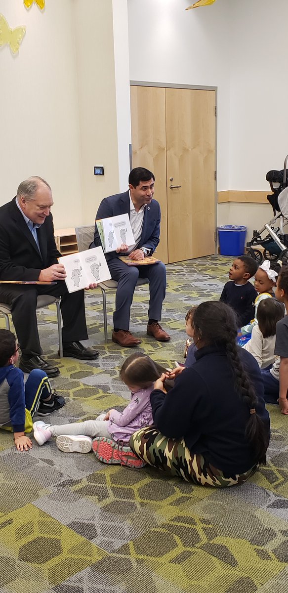 aahargrave's tweet photo. Thank you @Marc_Elrich @albornoz_gabe and @willjawando for joining us today at the Wheaton Library for #ReadAcrossMoCo #ReadAcrossAmericaDay https://t.co/3Z5wLDpUWu