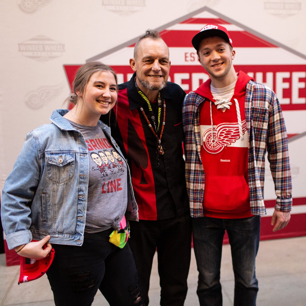 DetroitRedWings's tweet photo. 🤘 https://t.co/vbBP9NfsWv