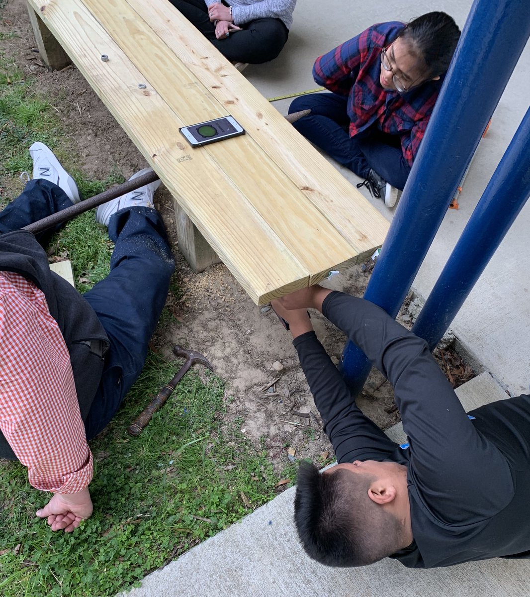 HcpsBrookland's tweet photo. Thank you to our awesome SCA for Leveling Up the area I front of our library with some new and updated benches. Go Cubs!!! #LearningCanHappenAnywhereAnytime #LearningisConnectedAndAuthentic https://t.co/mZagrqtXVo